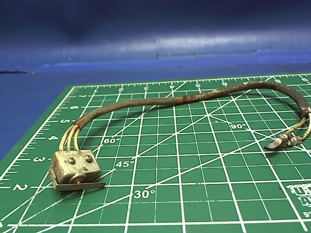67411-05 Piper - SWITCH - Up Limit Left