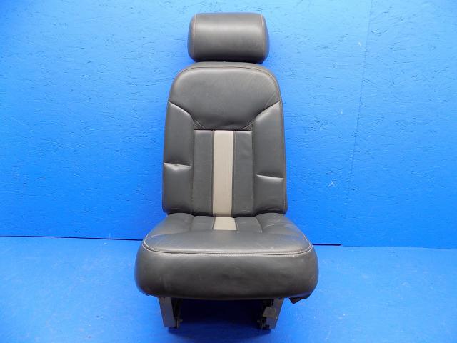 2014001-1 Cessna - Seat Assembly - Front RH Co-Pilot (Grey Leather) - See details