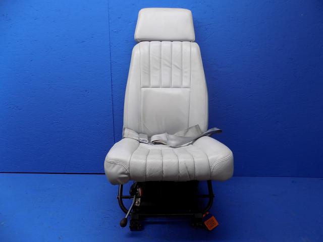 53273-28 Piper - Seat - Pilot front LH