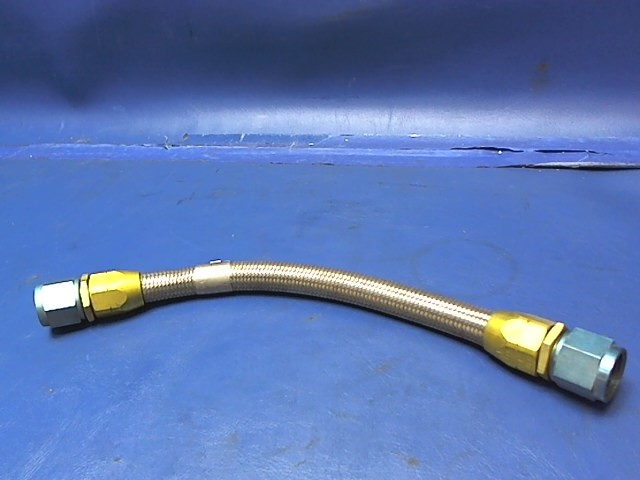 156587-8D0104 Beechcraft - Hose