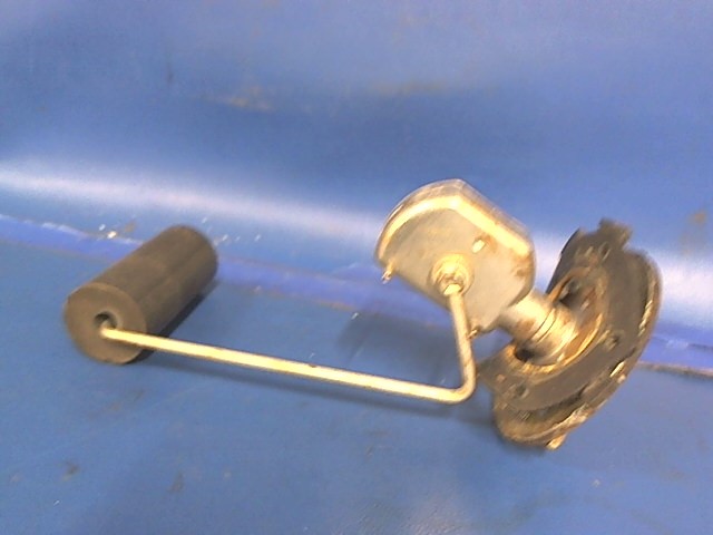 550 504 Piper - SENDER - Fuel (PS10013-6)