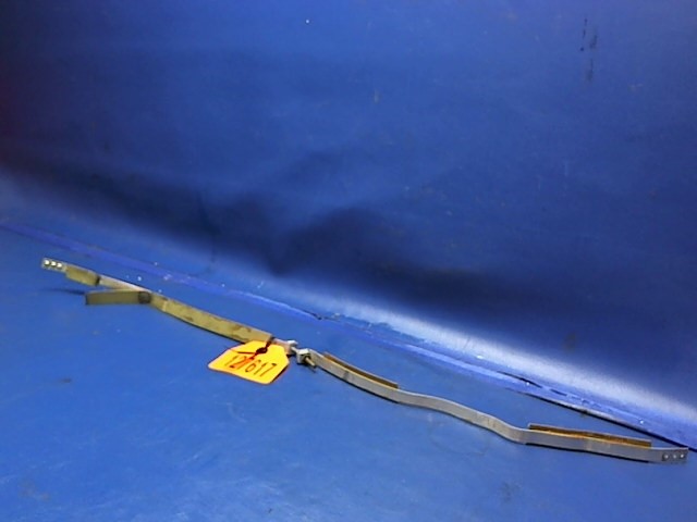 0426512 Cessna - Strap - Fuel Tank (Inboard/Outboard) 2 straps