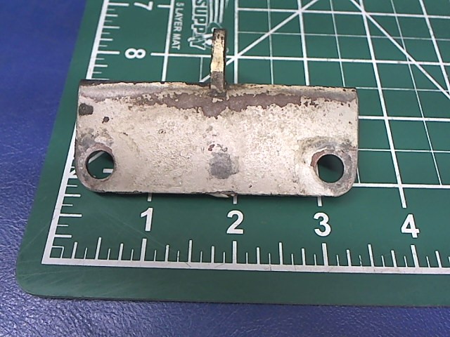 0842000-44 Cessna - BRACKET ASSEMBLY - HUD SCRAPER