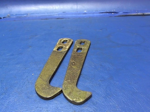 NPN Cessna - Hook - LH Main Gear Uplock Forward and Aft (Hooks Only)