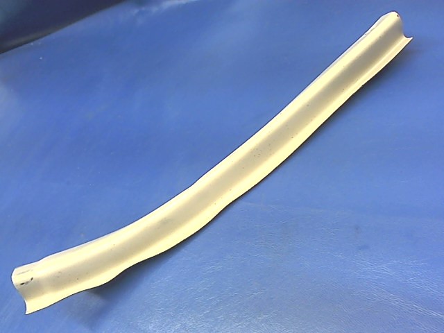 63149-04 Piper - TRIM STRIP - Windshield channel LH