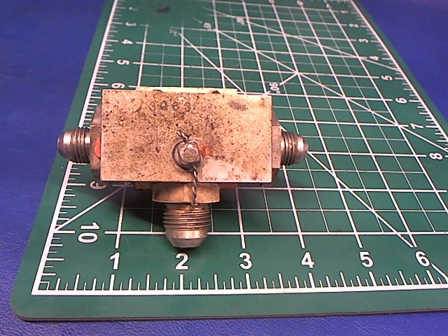 0513120-6 Cessna - VALVE ASSEMBLY-FUEL SELECTOR