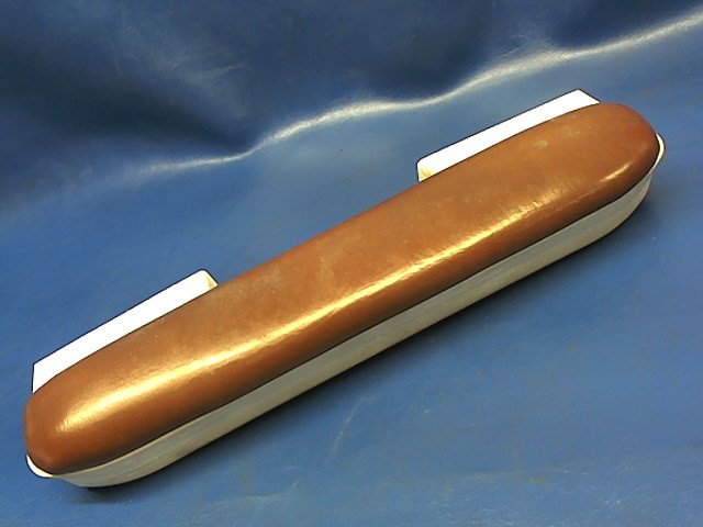 1414082-7 Cessna - Armrest(See Details)