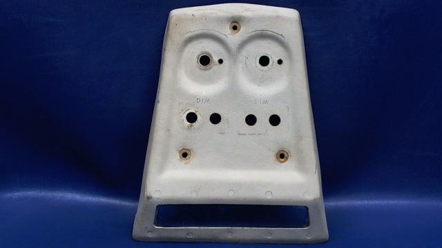 0811142-8 Cessna - CONSOLE - OVERHEAD (See details)