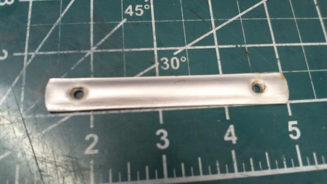 63142-28 Piper - TRIM STRIP - Cargo door lower