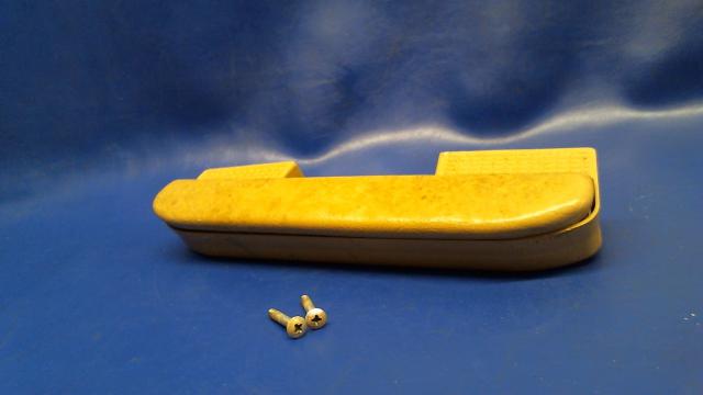 1414082-18 Cessna - ARMREST ASSEMBLY (See Details)