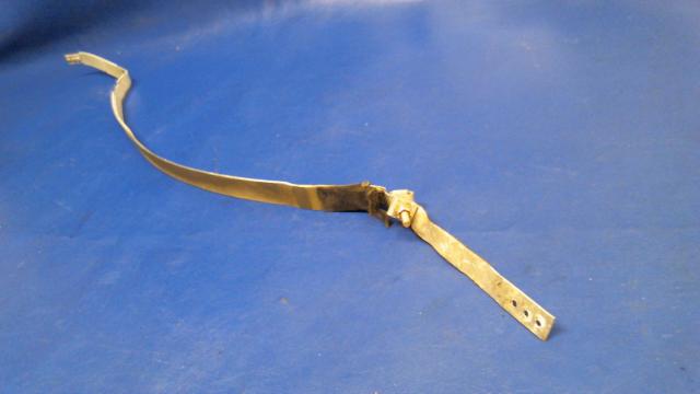 0523522-1 Cessna - STRAP-FUEL TANK INBOARD OUTBOARD w/Spacers (See Details)