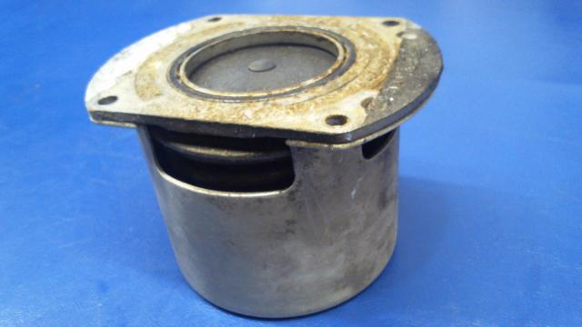 C482002-0105 Cessna - VALVE PRESSURE RELIEF