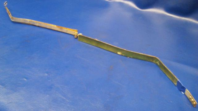 0426512 Cessna - Strap - Fuel Tank (Inboard/Outboard) 2 straps