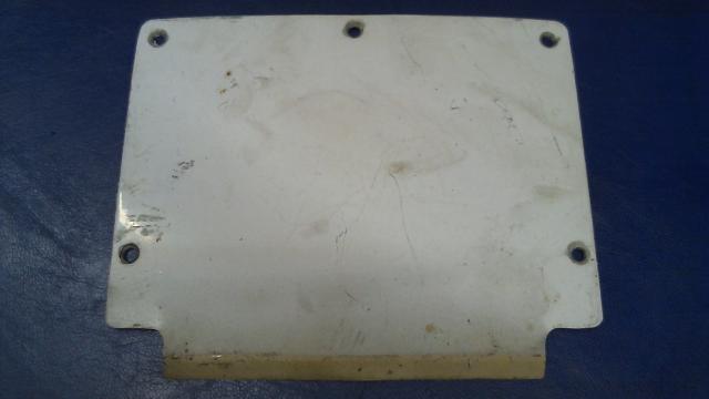 47977-02 Piper - PLATE- Accesshole left nacelle