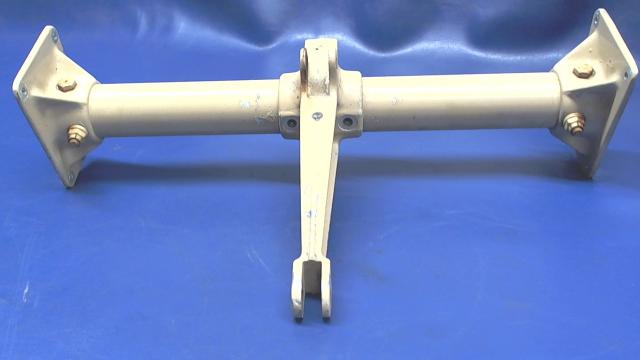 45982-00 Piper - TUBE ASSEMBLY- Elevator torque