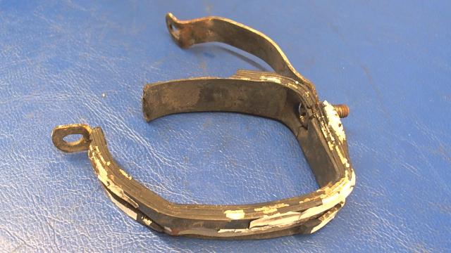 67277-00 Piper - Clamp - Main Gear Brake Hose