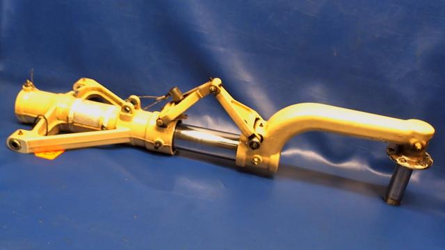 45504-01 Piper - STRUT ASSEMBLY - Main gear RH