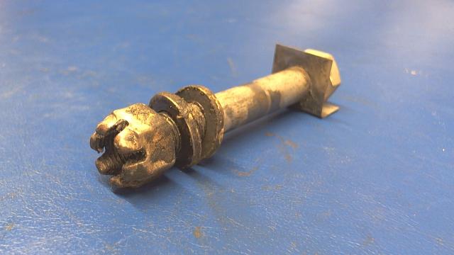 400-309 Piper - BOLT - (AN8-30)