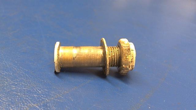 60-810012-7 Beechcraft - BOLT - AFT COLUMN TO STRUT