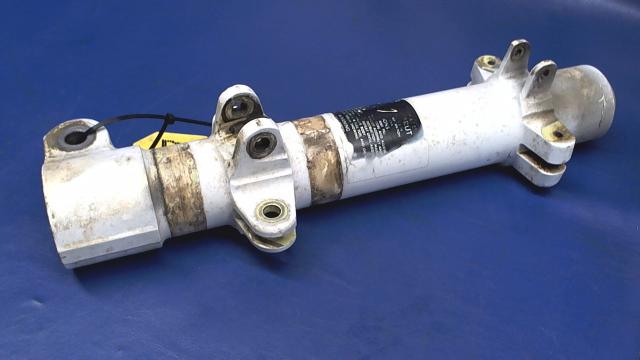 60-810014-3 Beechcraft - STRUT HOUSING - RH
