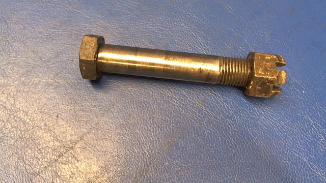 402-517 Piper - BOLT - (AN178-26)