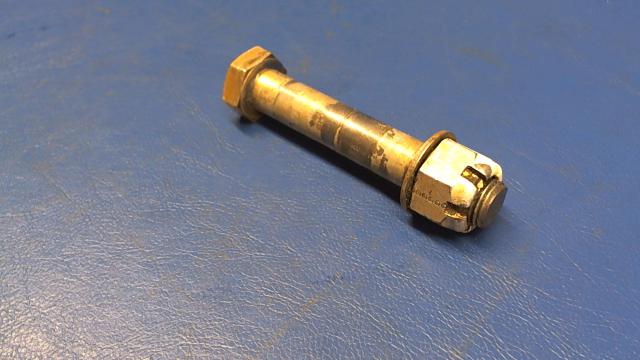 400-309 Piper - BOLT - (AN8-30)