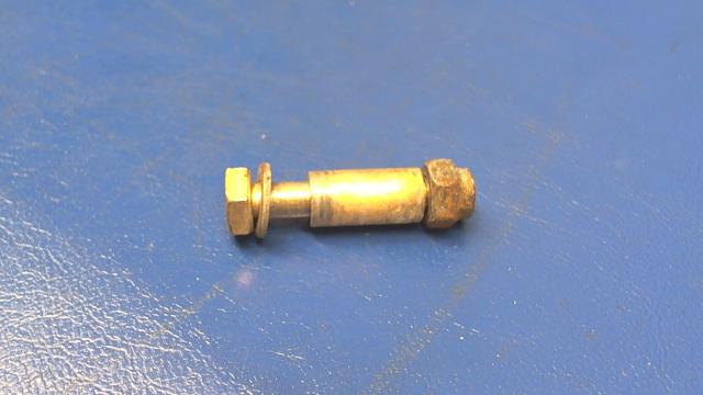 42129-04 Piper - BUSHING - Main landing gear