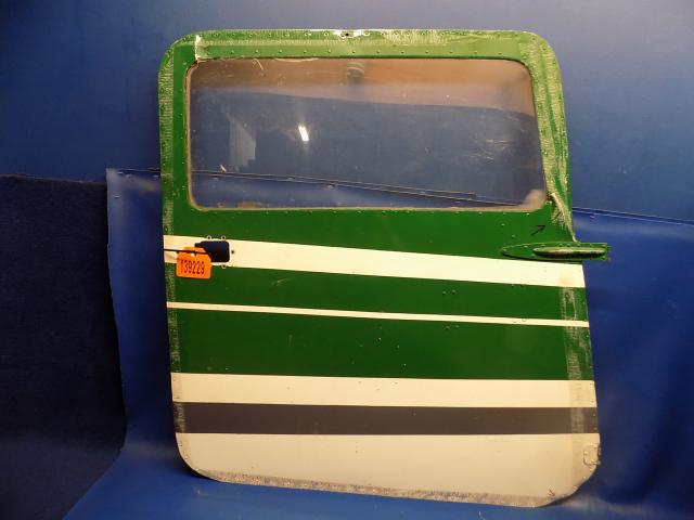 0511460-50 Cessna - STRUCTURE - CABIN DOOR RH (See details)