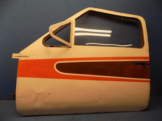 1717000-7 Cessna - STRUCTURE ASSEMBLY-CABIN DOOR LH (See details)
