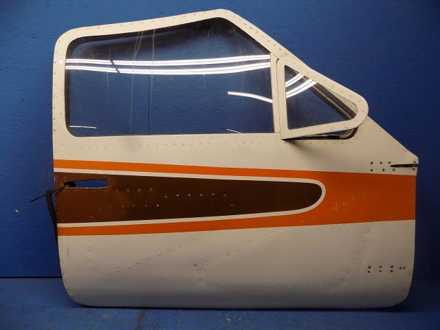 1717000-8 Cessna - STRUCTURE ASSEMBLY-CABIN DOOR RH (See details)