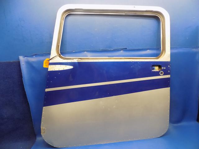 0511106-175 Cessna - STRUCTURE - CABIN DOOR LH (Core) - See photos