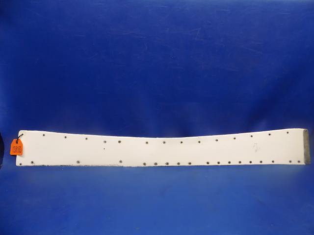 0800056-35 Cessna - Fillet-Center Lower LH