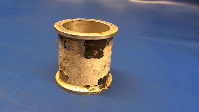 0842000-35 Cessna - SPACER-AXLE