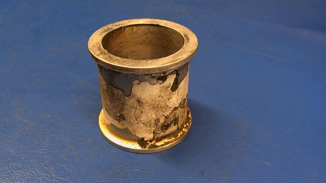 0842000-35 Cessna - SPACER-AXLE