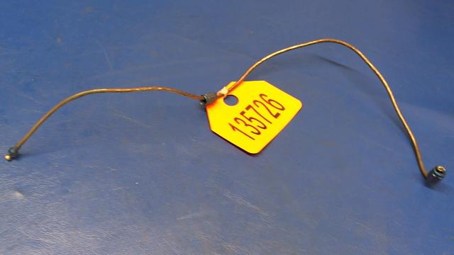 0500118-96 Cessna - LINE-OIL PRESSURE TO INSTRUMENT PANEL