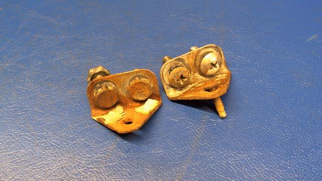 1713092-1 Cessna - BRACKET-DOOR STOP (set of 2)