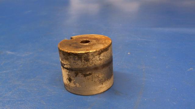 0442143-1 Cessna - Ferrule - Nose Gear Axle
