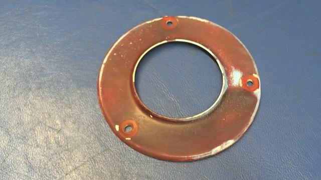 21156-00 Piper - PLATE - Ventilator air deflector flange