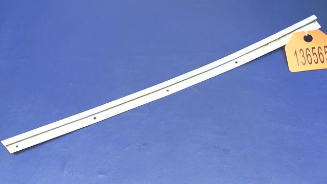 79246-04 Piper - RETAINER - Front RH