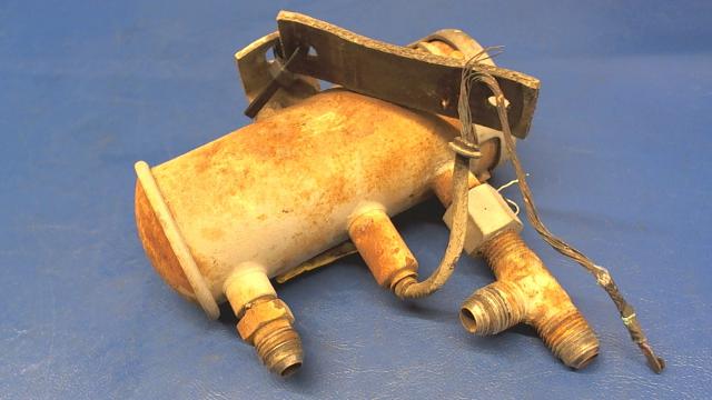 481 666 Piper - PUMP Electric fuel 12 volt Model 478360 (See details)