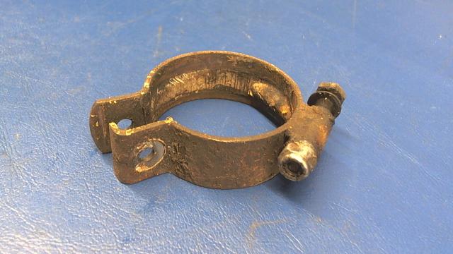 66750-00 Piper - CLAMP - Shimmy dampener