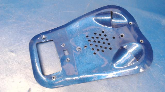 0710101-1 Cessna - COVER PLATE (Cracked at 2 screw holes)