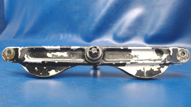 21708-00 Piper - BELL CRANK ASSEMBLY (SEE DETAILS)