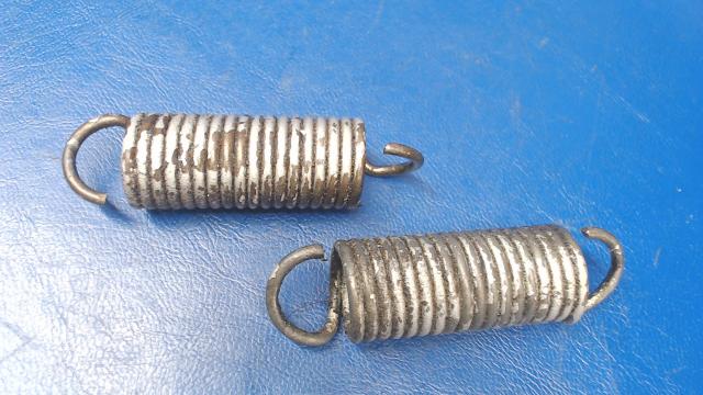 13098-00 Piper - SPRING- Nose Gear down lock (Set of 2)