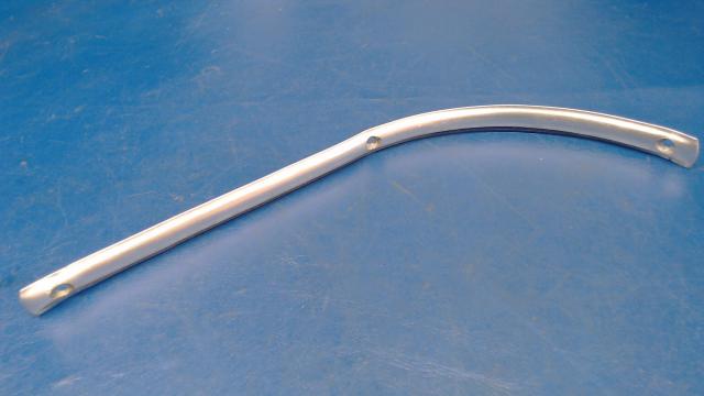 63142-02 Piper - TRIM STRIP - Door frame bottom rear