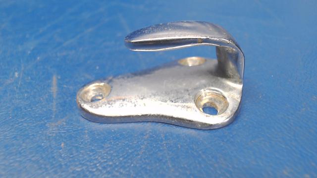 254-1 Cessna - CHROME LOCK HOOK-COAT HANGER