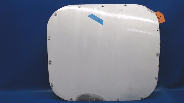 0813021-20 Cessna - DOOR-RH NOSE ACCESS