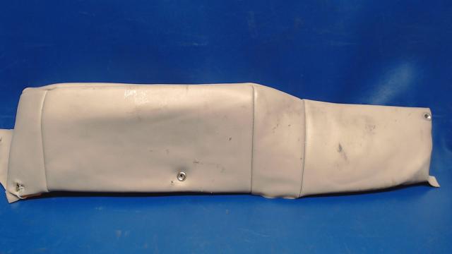0811814-1 Cessna - Armrest-Cabin Door