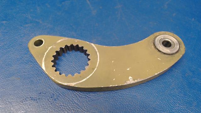 0843400-117 Cessna - BELLCRANK-NOSE GEAR RETRACTION