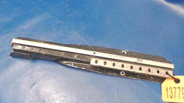0812987-7 Cessna - TRACK ASSY LH SEAT-INB